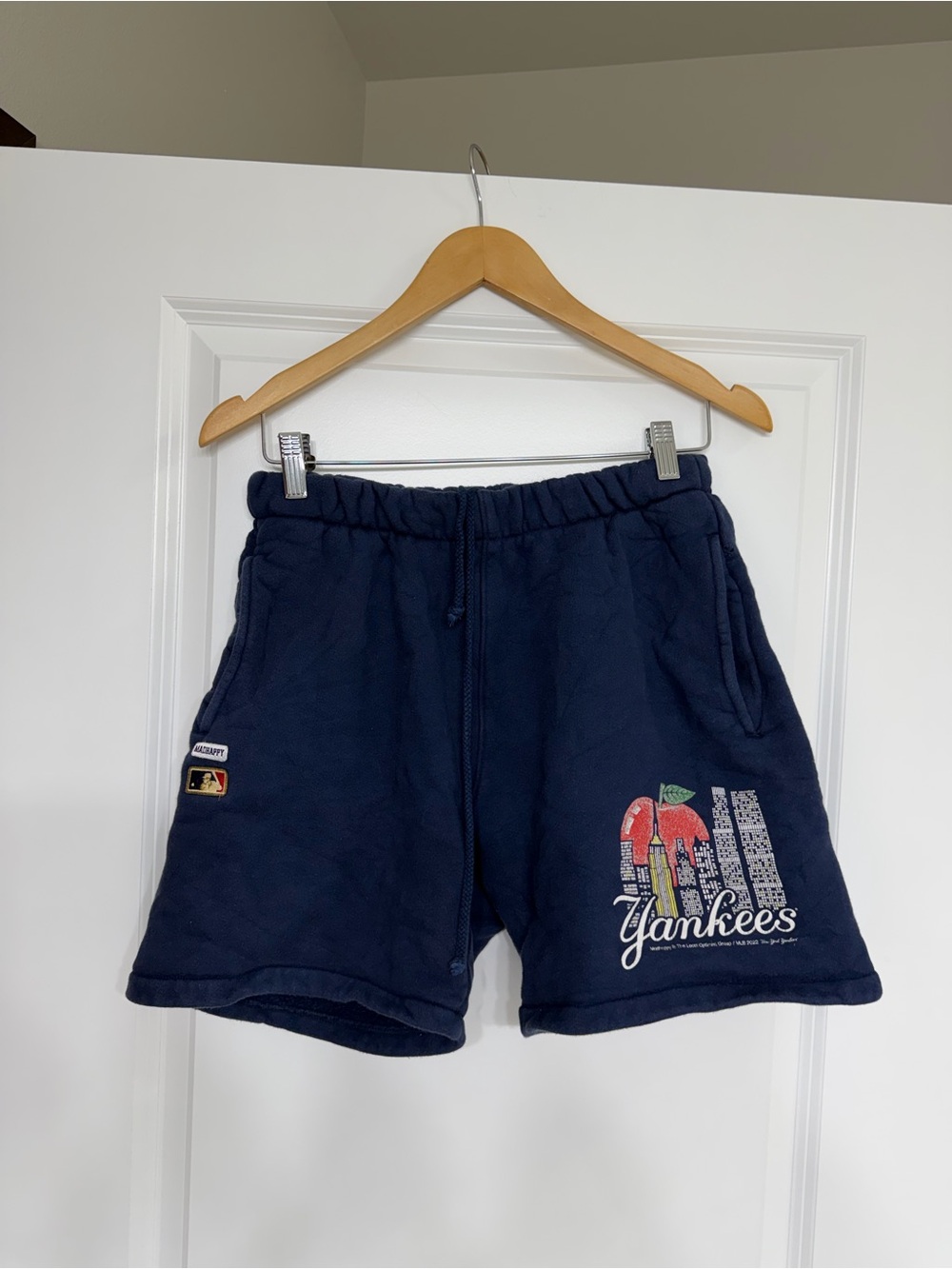Mad happy New York Yankees Navy Graphic Sweat Shorts
